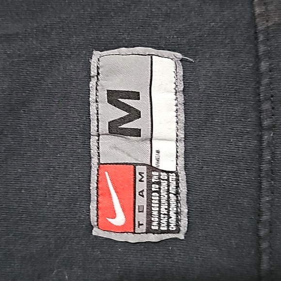 Nike Team 2000s Georgia T Shirt - Picture 3 of 11